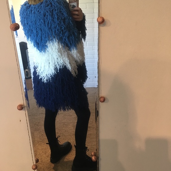 Lovers and Drifter Shaggy Coat - Picture 3 of 3